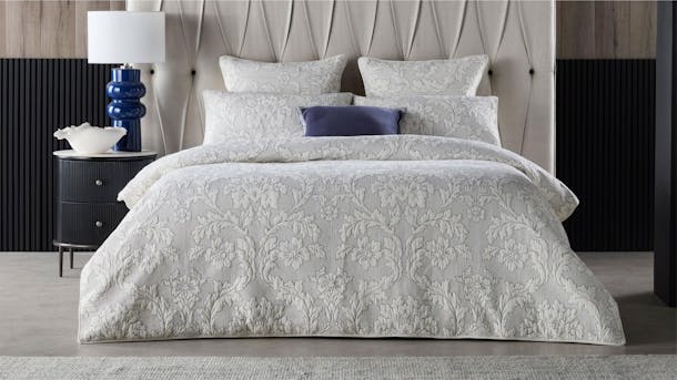 Quilt / Duvet  Cover Set - Platinum FLEUR INK (Queen)