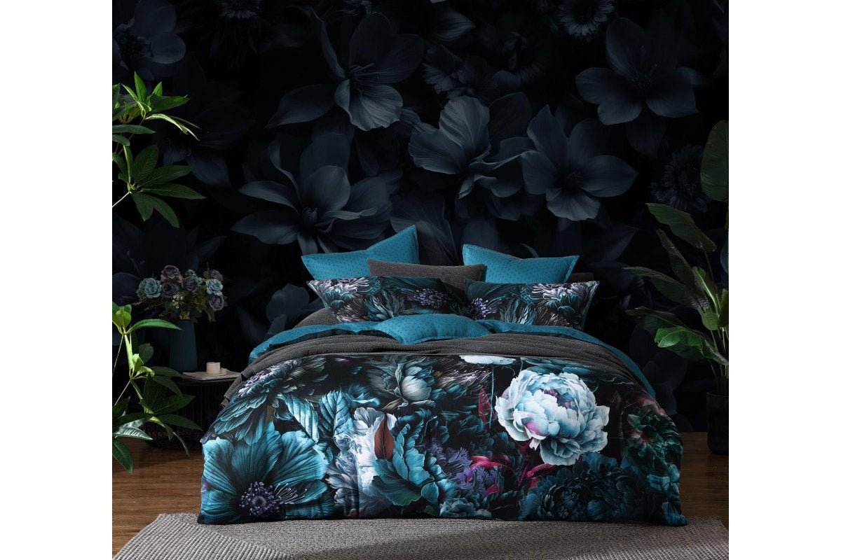 Quilt / Duvet  Cover Set - Logan and Mason BEWITCHED  MULTI (Super King NZ)