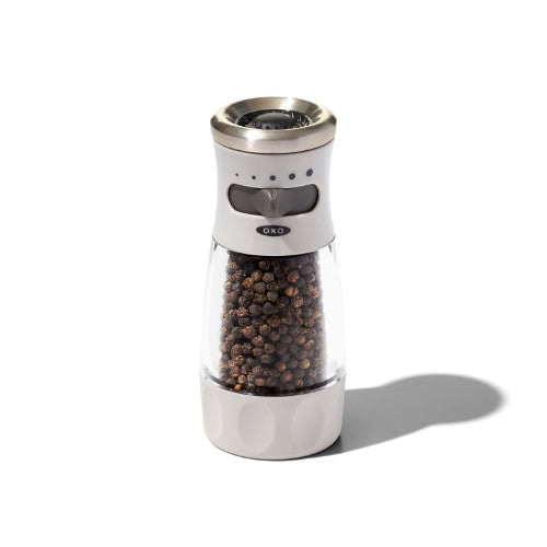 Pepper Grinder - OXO GG Contoured Mess Free