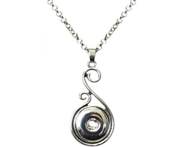 Chic Snap REDFOX Pacific necklace featuring a Pacific pendant on a customizable 47 cm chain with a 5 cm extension.