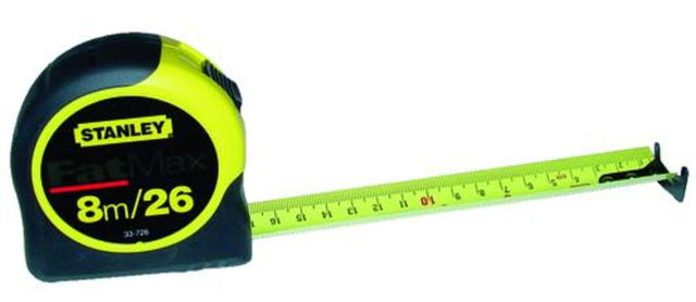 STANLEY FATMAX Tape Measure 8m/26ft with 32mm blade, magnetic tip, ideal for precise measurements in tough conditions.