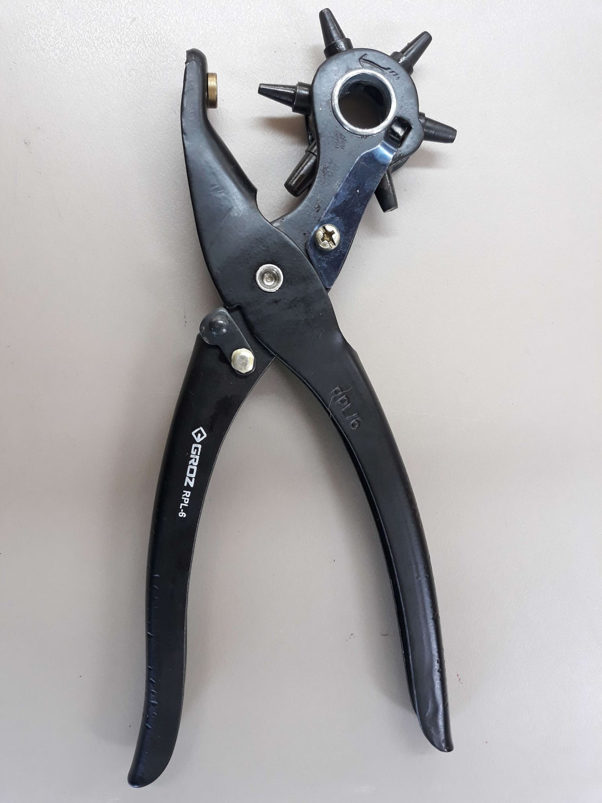 Groz Revolving Punch Plier 316100