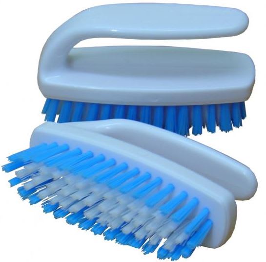 Browns Nail Scrubbing Brush Integral Handle (Each)