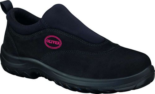 Black slip-on sports shoes with water-resistant nubuck leather, DDPU sole, and comfort cushioning, size 5.