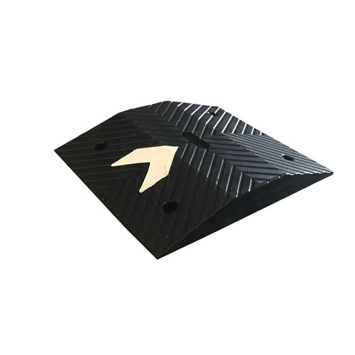Heavy Duty Speed Hump - Black Mid Section H75mm