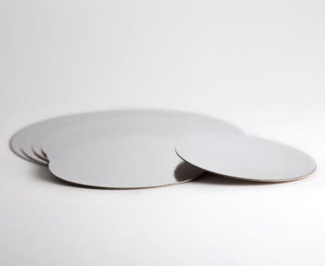 Premium silver foil cake boards, 10", 200-pack, food-safe, sturdy, ideal for elegant dessert presentations.