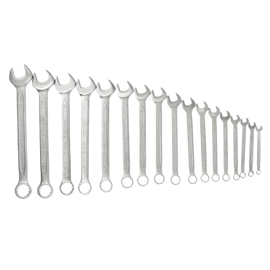 Teng 17-piece metric spanner set with sizes 6-22mm, featuring a 15-degree offset for easy access and superior grip design.