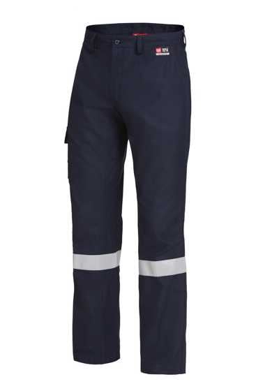 Navy flame-resistant cargo pants with articulated knees, anti-static fibers, and reflective tape for safety and mobility. Size 82.