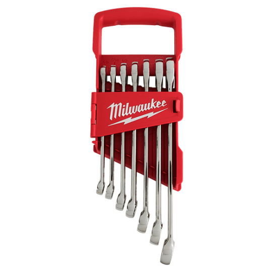 Milwaukee Combination Spanner Set with MAX BITE Grip for enhanced torque and comfort, ideal for professionals and DIY enthusiasts.