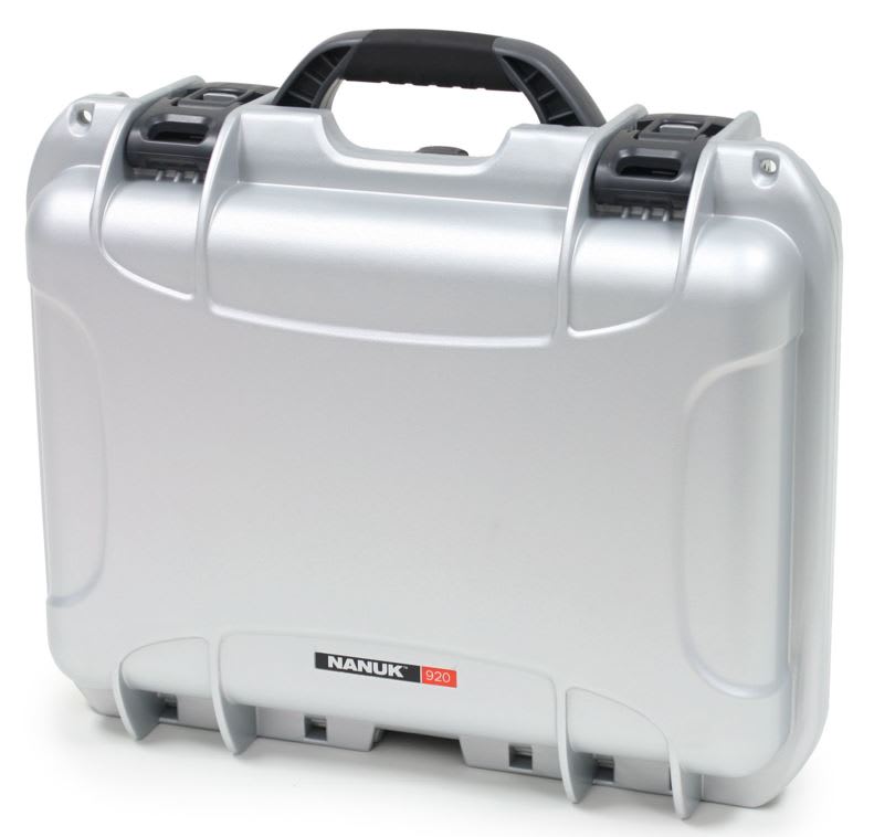 NANUK 920 Silver Medium Hard Case with Foam Insert