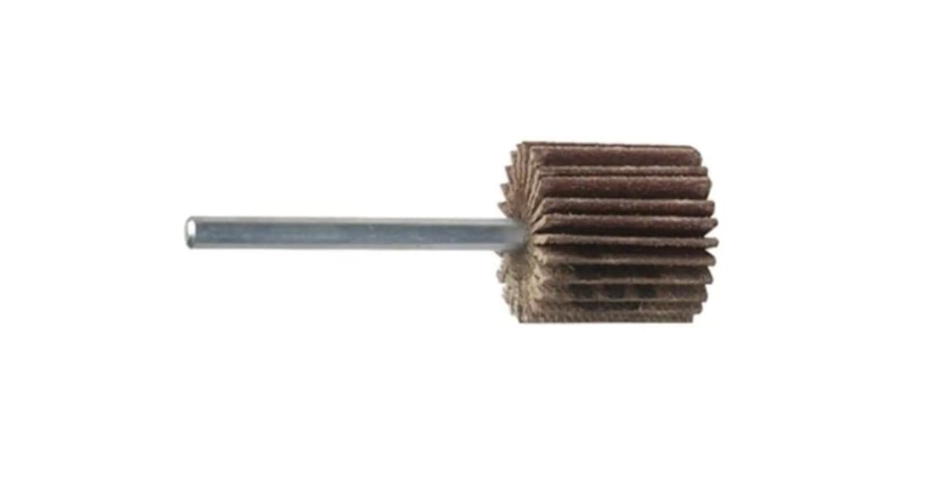 Norton 25x25mm shaft-mounted flap wheels for precise sanding of metal and timber, featuring durable aluminium oxide abrasive flaps.