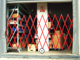 Xpando Expandable Safety Barrier 1.5M x 5M Red - Red