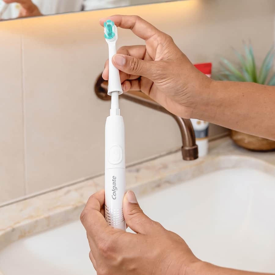 Colgate Total Battery Toothbrush Refills  2pack