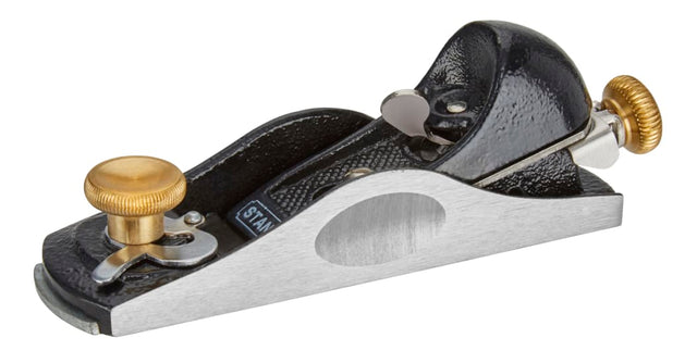 Stanley Low Angle Block Plane - #60.1/2, 35x160mm, durable cast iron, adjustable for precision cuts, ideal for woodworkers.