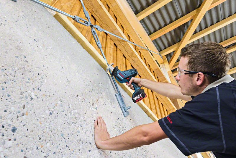 Bosch GSA 18 V-LI Cordless Reciprocating Saw 2400 - 2700 spm (Skin Only)