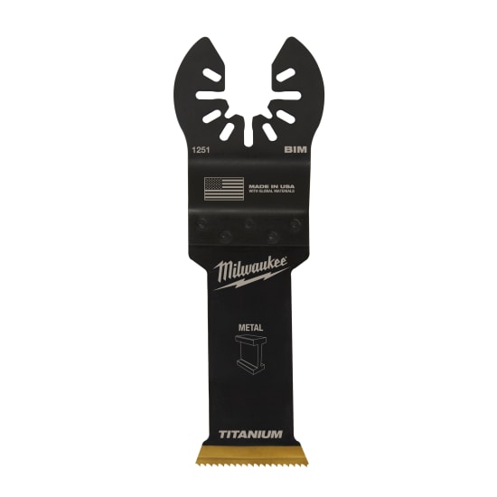 Milwaukee OPEN-LOK Bi-Metal Multi-Tool Blade, 28mm, ideal for precise cuts in soft metals, wood, PVC, and drywall.