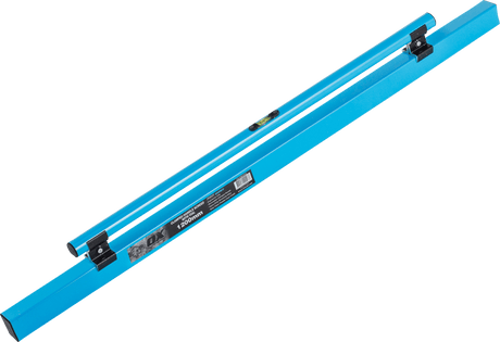 Heavy-duty 3000mm concrete screed with ergonomic handle and magnified vial for precise leveling and ease of use.