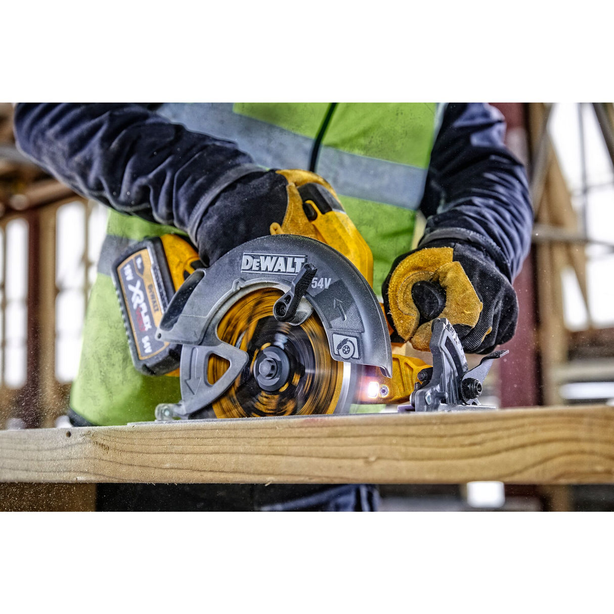 DeWalt 54V 184mm Circular Saw DCS578N-XE