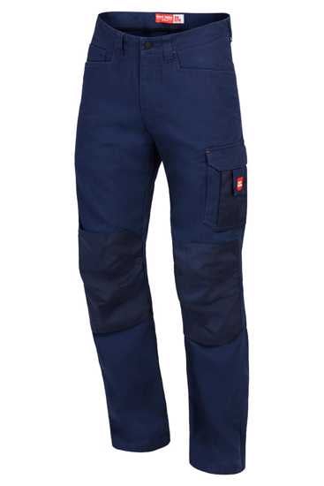 Hard Yakka navy cargo pants with articulated fit, UPF 50+, Cordura reinforcement, multiple pockets, size 82 for durability and comfort.