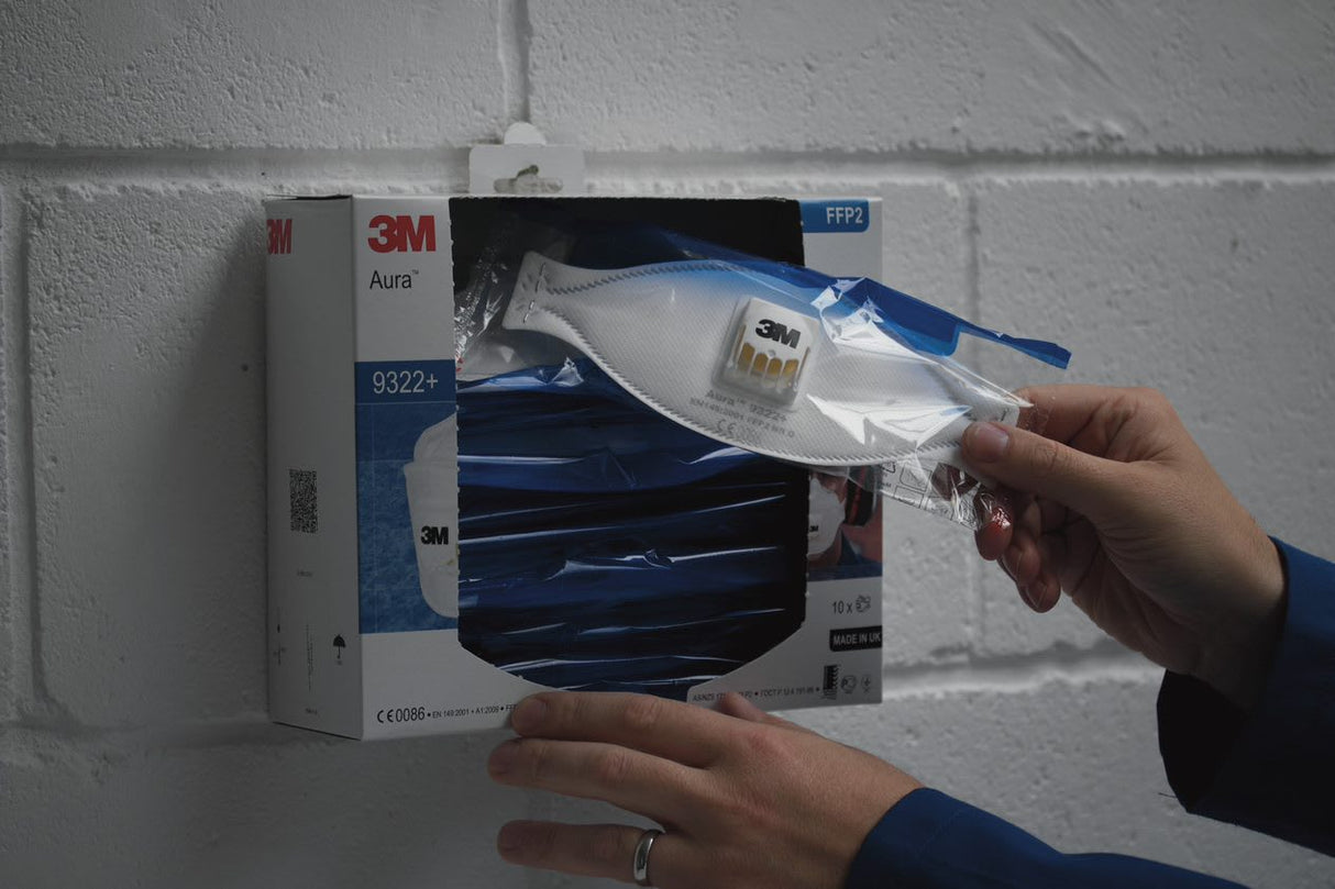 3M Aura FlatFold Respirator 9322A+ P2 valve Medium/Large 10 (Box)