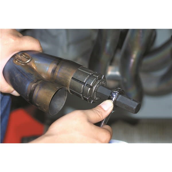 Toledo Exhaust & Tailpipe Expander 38-64mm