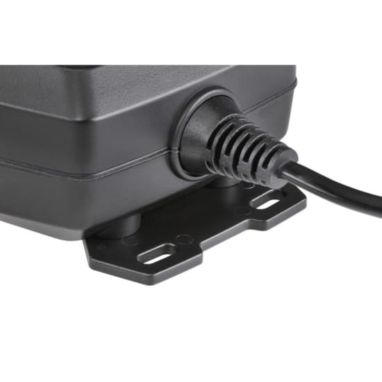 Projecta Battery Charger 4A, 6/12V, 8-stage smart charger for automotive and marine batteries, lightweight and weatherproof design.