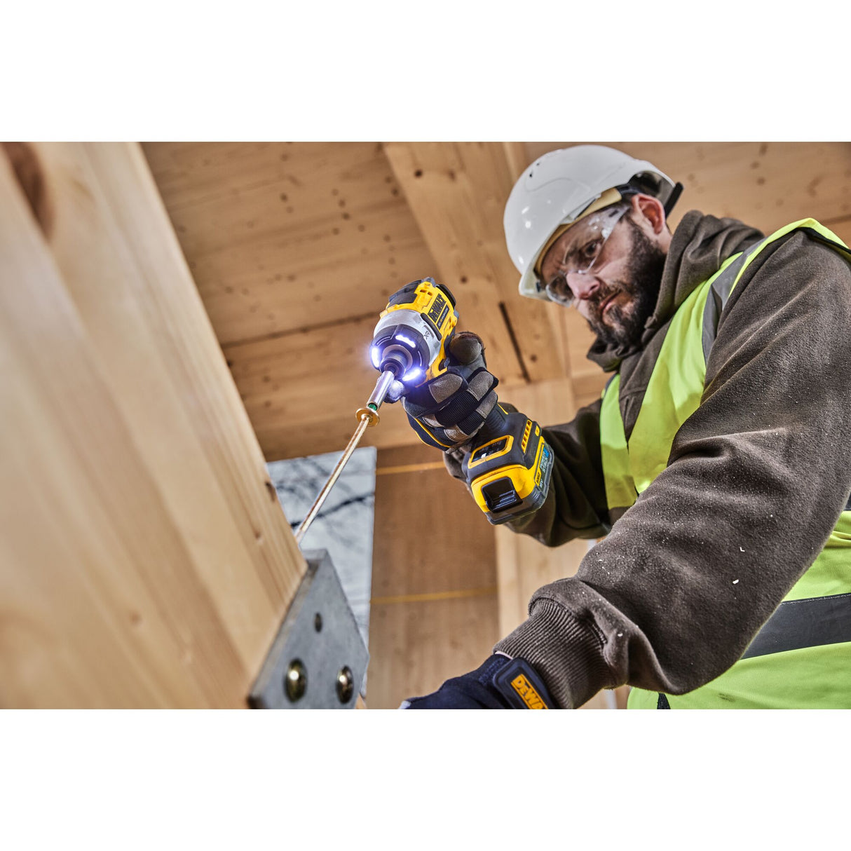 DeWALT 18V XR Premium Cordless Impact Driver 1/4" (Skin Only)