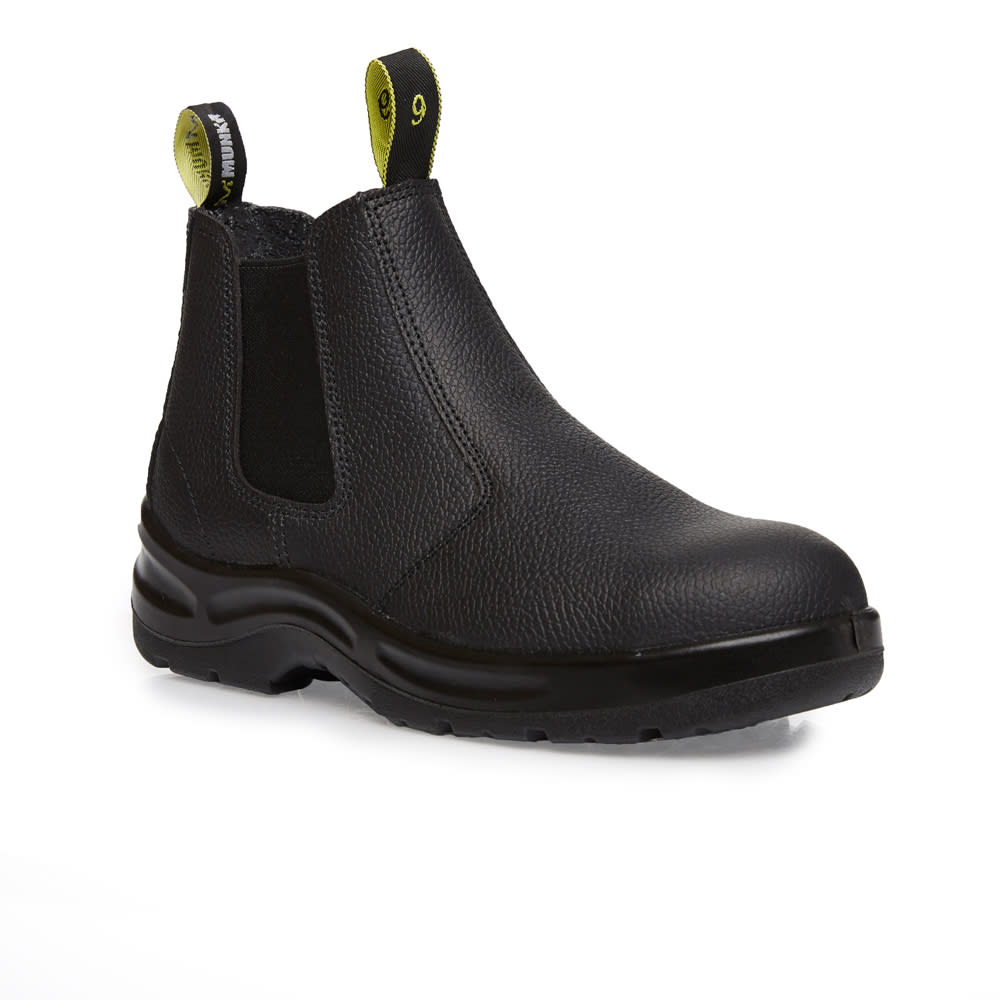 Munka Bull Slip on - Black (Size: 07)