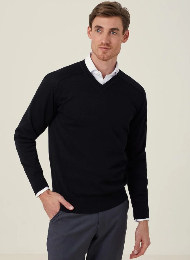 NNT Merino Wool V-Neck Sweater CATE2B - Black (Size: M)