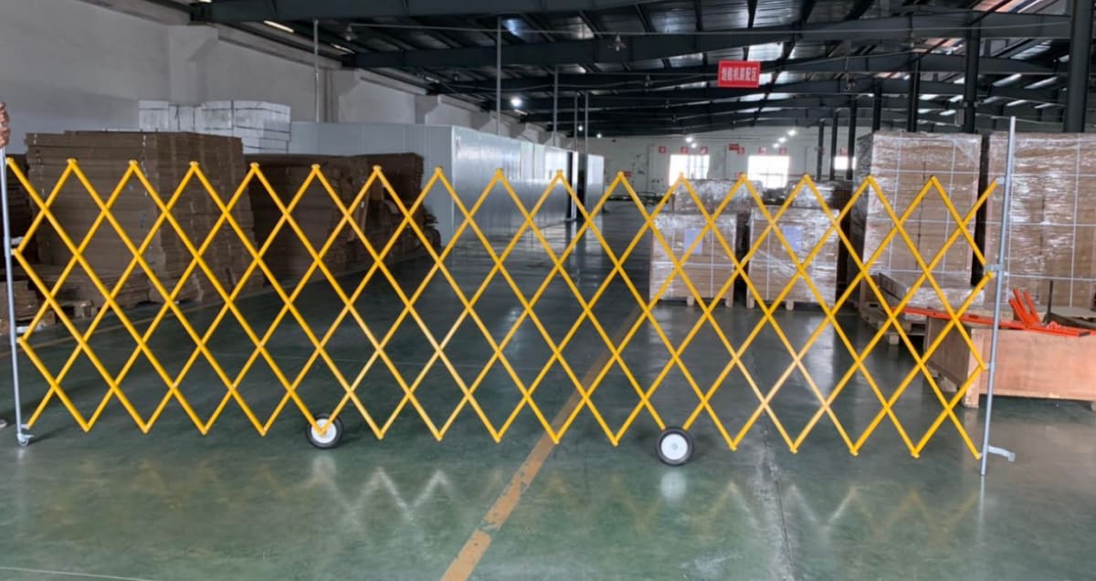 SafeGear Expandable Barrier 2mx10m Yellow