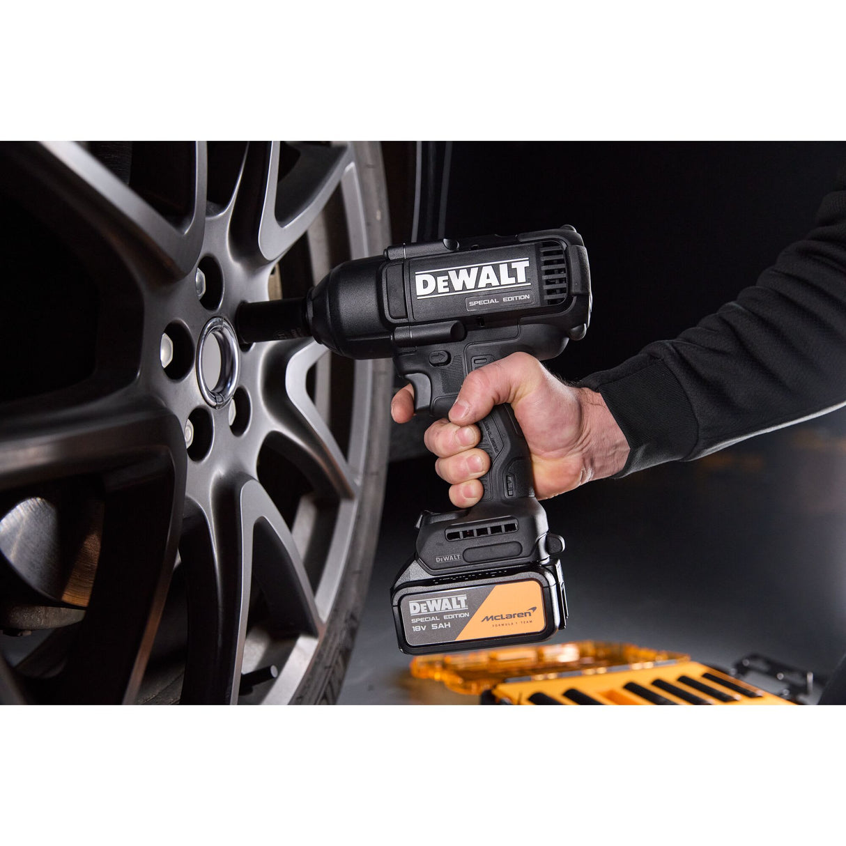 DeWalt x Mclaren 1/2 Inch Deep Impact Socket Set 7 Piece (Set)