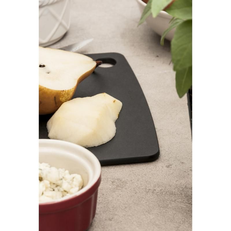 Epicurean Kitchen Cutting Board in slate, 29x23x0.6cm; lightweight, knife-friendly, dishwasher safe, and heat resistant.