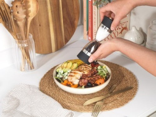 2-in-1 Salt & Pepper Mill - Salter 7611BKXR