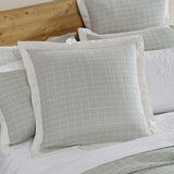 Super King - Qulit/ Duvet Cover Set - Kingston Moss by Private Collection