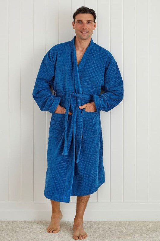 Blue kimono-style bathrobe by BAKSANA with pockets, waist tie, made of 100% OEKO-TEX® certified cotton, size L/XL.