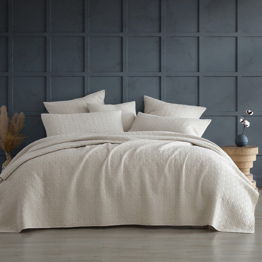 Coverlet - Kayo Linen by Platinum (Queen / King Bed)