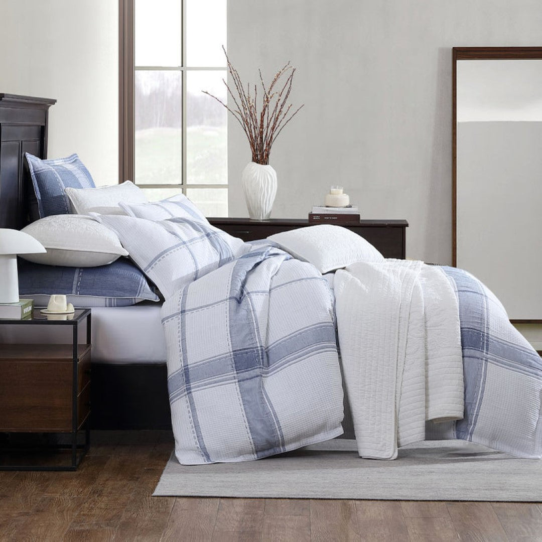 Luxurious Super King Duvet Cover Set in Cannon White features a subtle check design and elegant white piping for refined bedroom style.