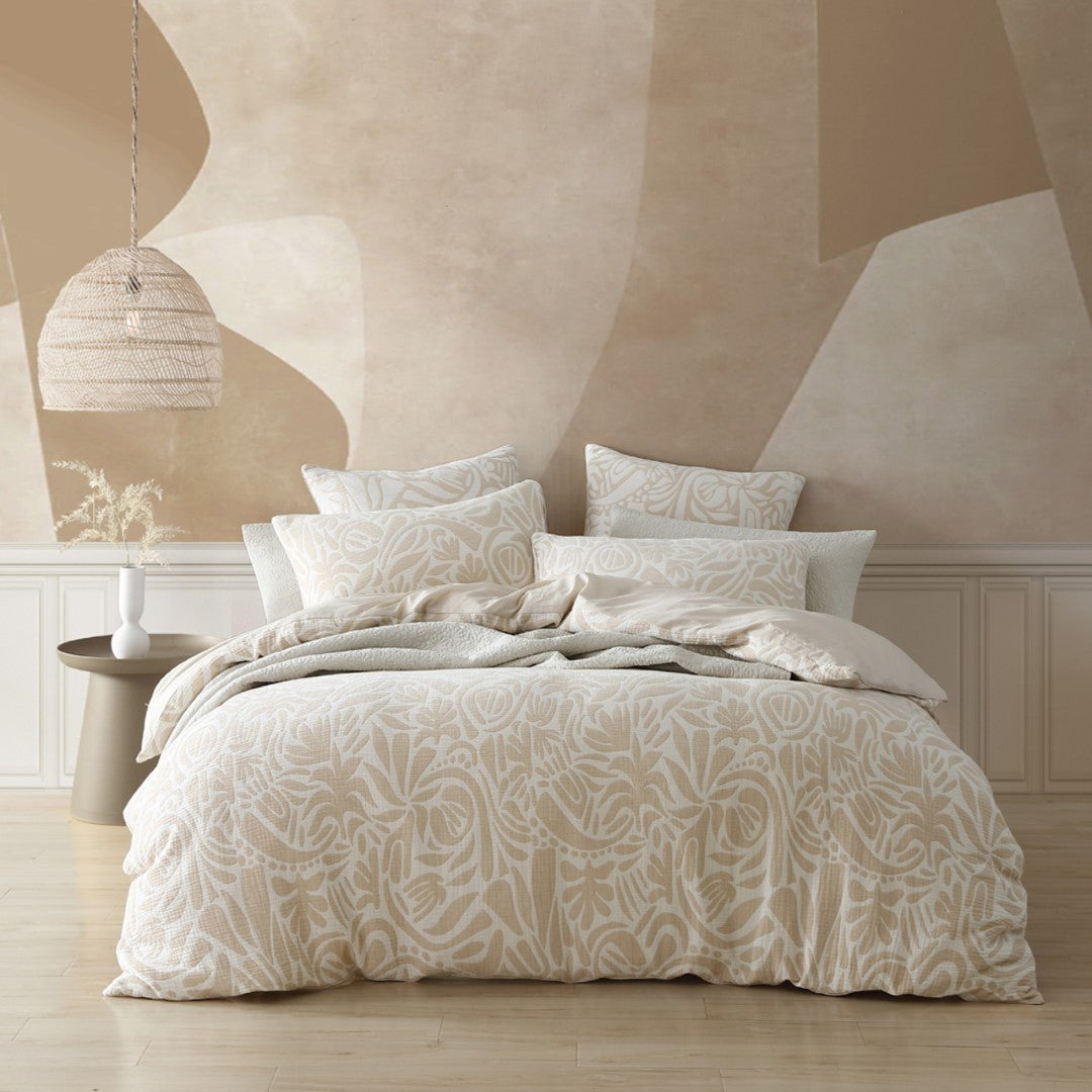 Queen duvet cover set in caramel with hand-drawn motifs, featuring luxurious cotton polyester jacquard for stylish comfort.