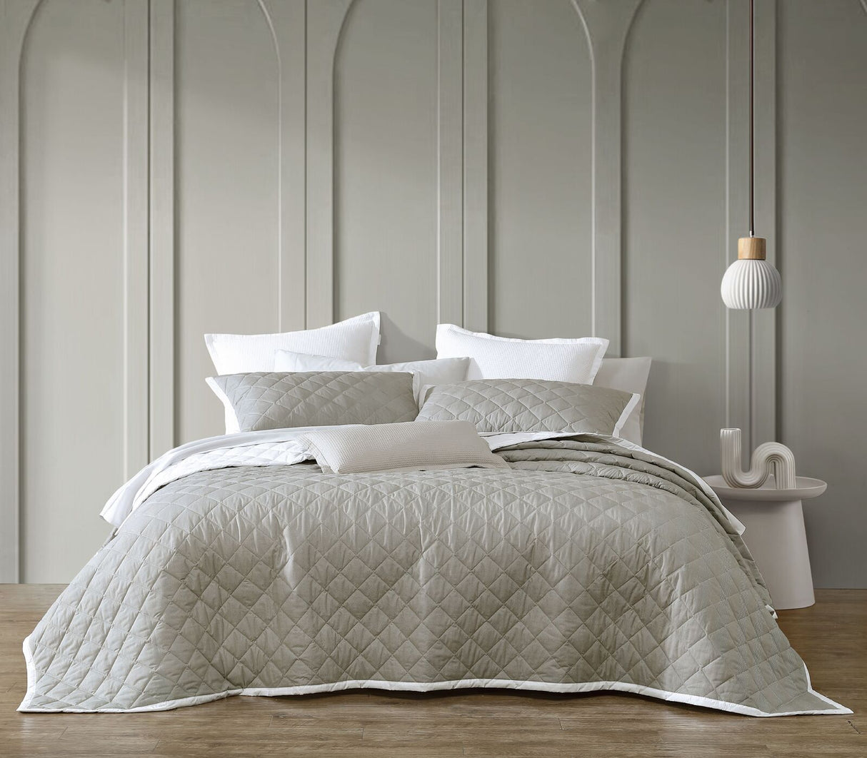 Bedspread - ESSEX OLIVE (Queen/King)