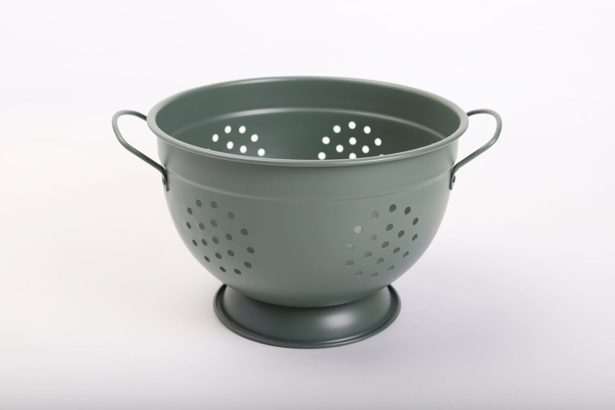 Large gray-green metal colander from Rockingham, perfect for draining pasta and washing fruits, crafted from durable steel.