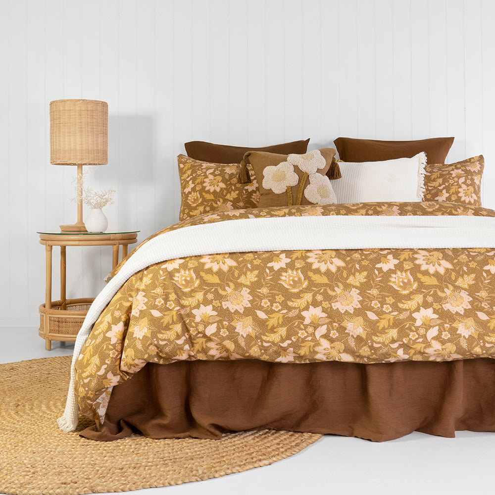 Melati Quilt / Duvet Cover Set King- Bambury