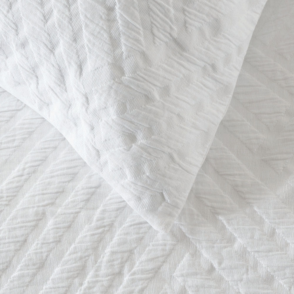 Panama Jacquard Duvet / Quilt Cover Set White King - Bambury