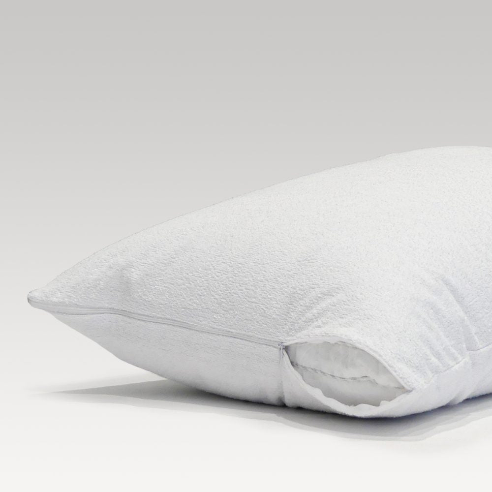 DreamTicket Cushion Protector Oblong - Waterproof