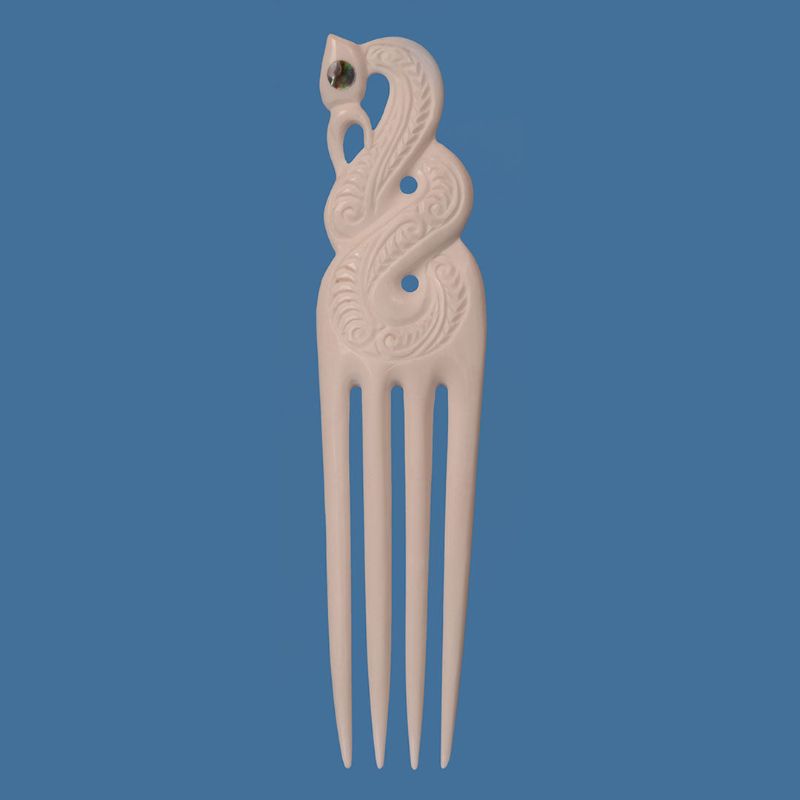 Bone Manaia Triple Twist Heru - Extra Large