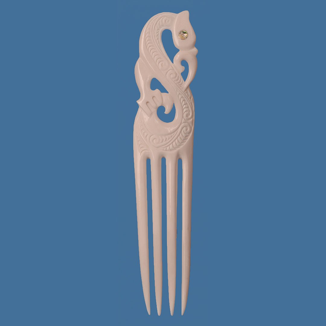 Bone Manaia Heru Extra Large