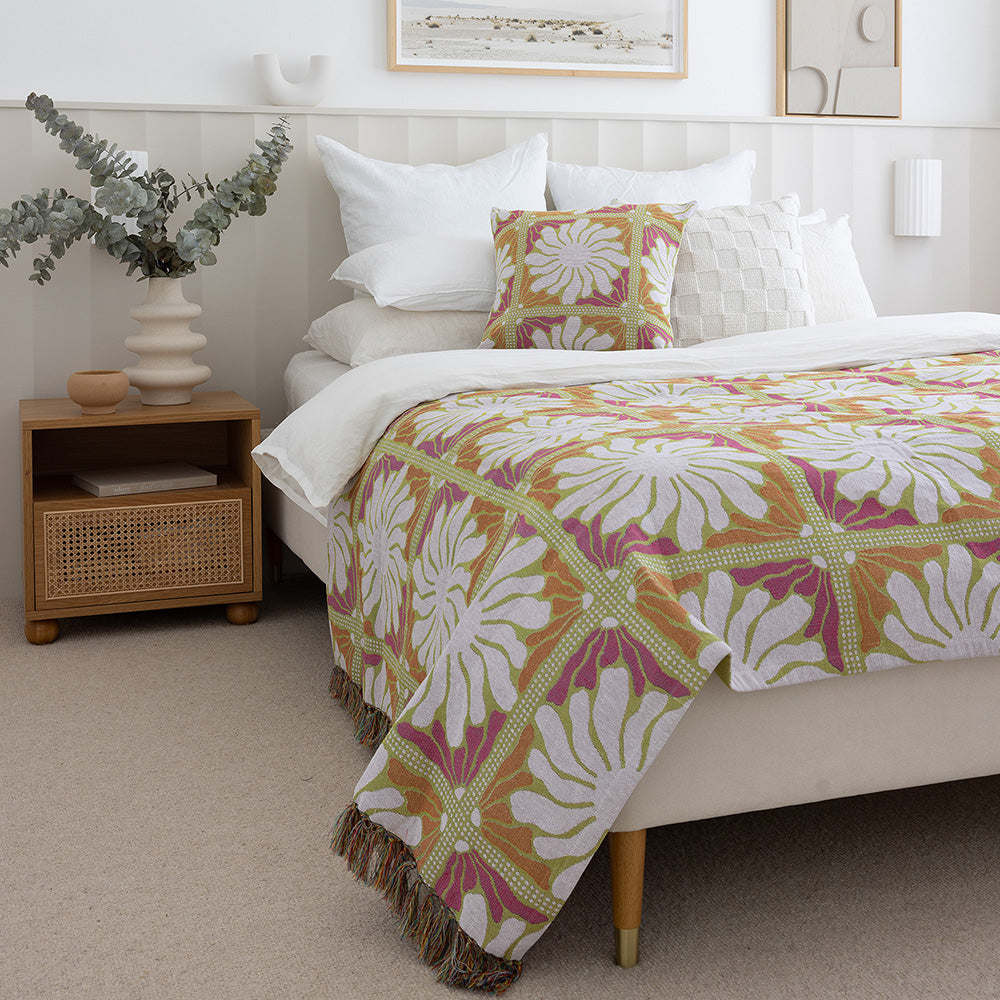 Zinnia Square Cushion Sorbet