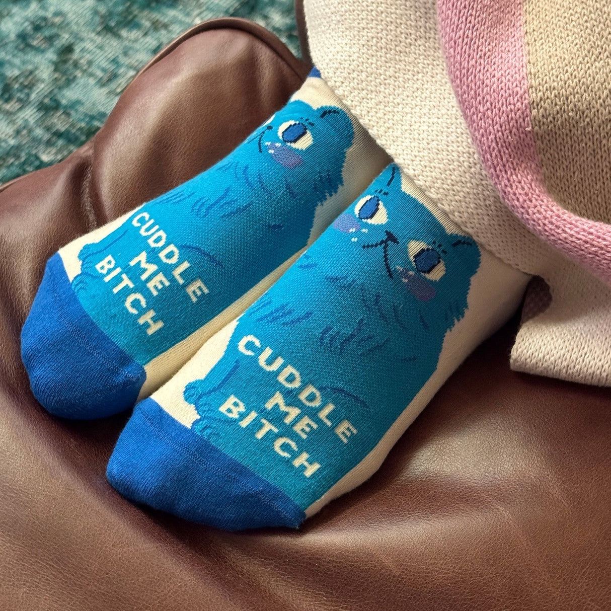 Sneaker Socks - Cuddle Me  L/XL