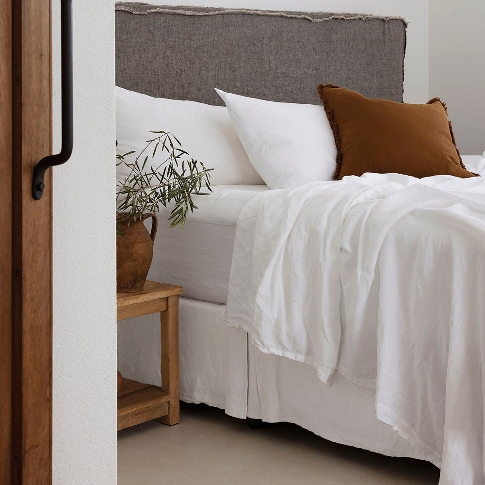King Bed Linen Valance White - BAMBURY