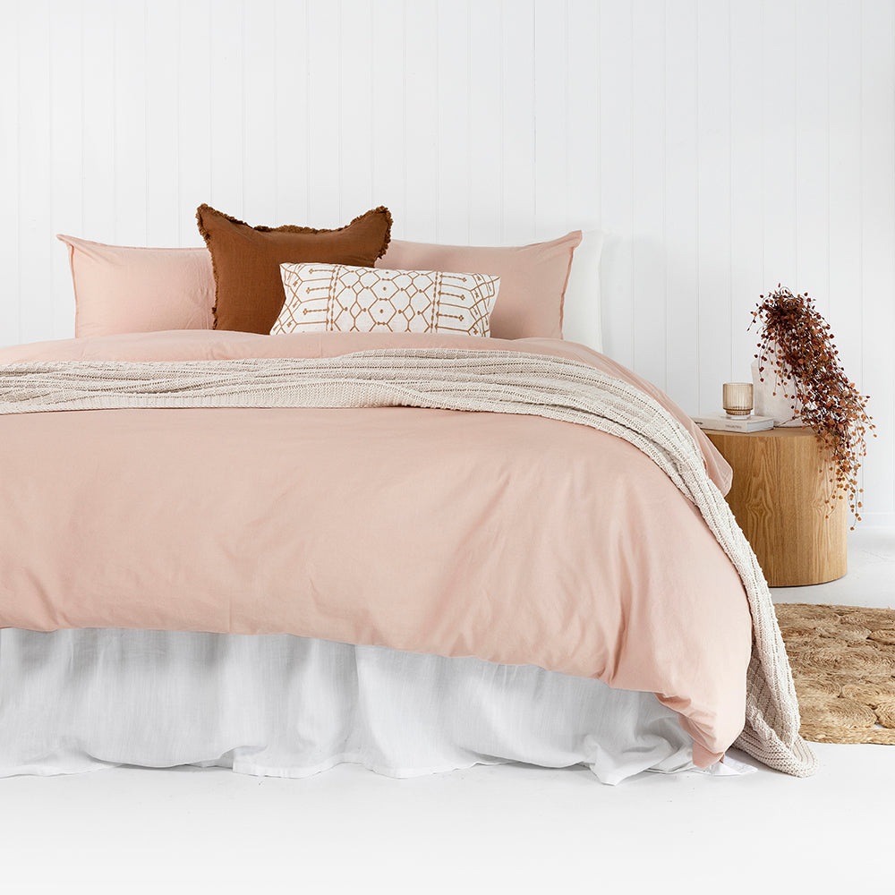 Double Temple Organic Cotton Quilt / Duvet Cover Set Rosewater- Bambury