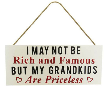 Decorative hanger reading 'Grandkids', measuring 24 x 10 cm, perfect for showcasing items and celebrating family bonds.